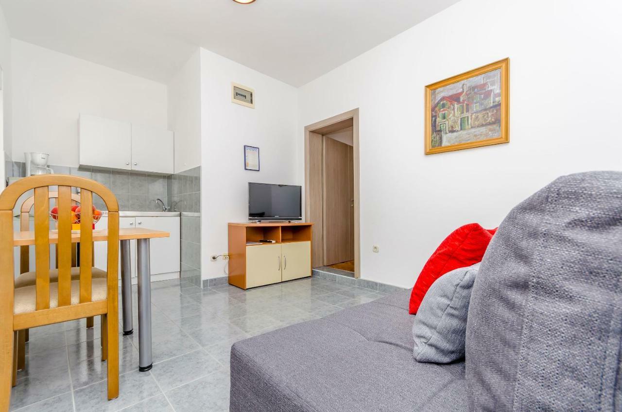 Apartments Tonka Donji Okrug  Екстериор снимка